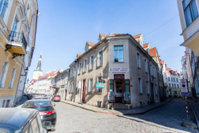 Отель Old Town Hostel Alur  Таллинн